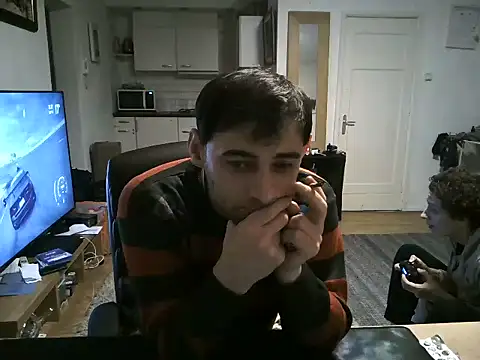 Snapshot of mihaimichael chatting on 02.08.25 mihaimichael online show from 02.08.25