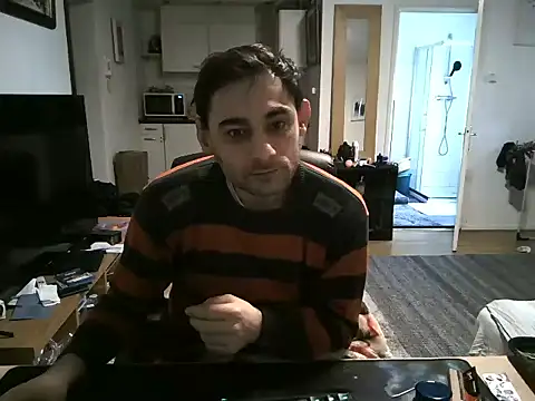 Snapshot of mihaimichael chatting on 02.09.25 mihaimichael online show from 02.09.25