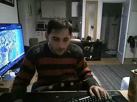 Snapshot of mihaimichael chatting on 02.09.25 mihaimichael online show from 02.09.25