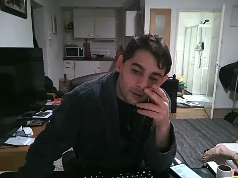 Snapshot of mihaimichael chatting on 02.15.25 mihaimichael online show from 02.15.25