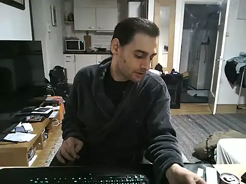 Snapshot of mihaimichael chatting on 02.16.25 mihaimichael online show from 02.16.25