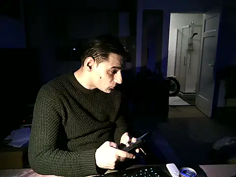 Snapshot of mihaimichael chatting on 02.27.25 mihaimichael online show from 02.27.25