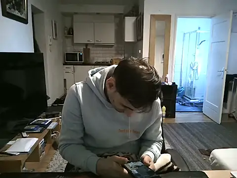 Snapshot of mihaimichael chatting on 03.02.25 mihaimichael online show from 03.02.25