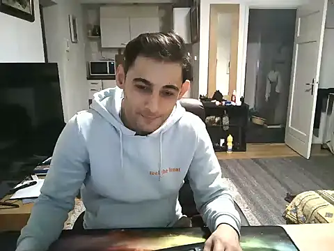 Snapshot of mihaimichael chatting on 03.02.25 mihaimichael online show from 03.02.25