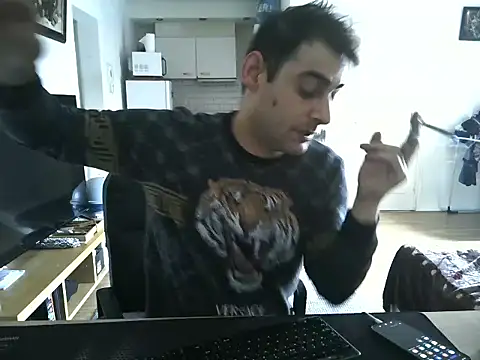 Snapshot of mihaimichael chatting on 06.14.26 mihaimichael online show from 06.14.26