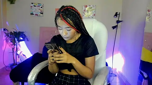 Snapshot of keyla_roberts777 chatting on 12.04.24 keyla roberts777 online show from 12.04.24