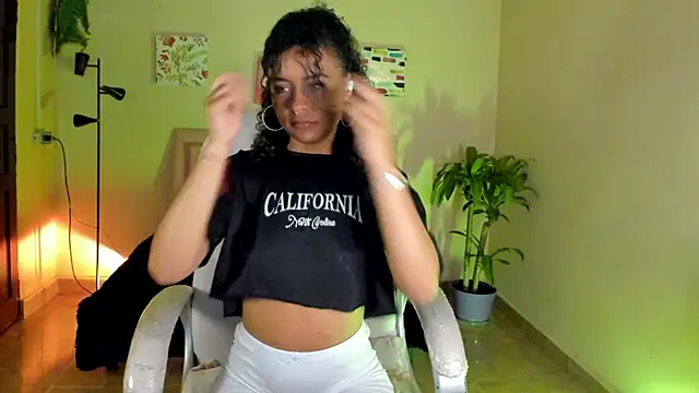 Snapshot of keyla_roberts777 chatting on 02.03.25 keyla roberts777 online show from 02.03.25