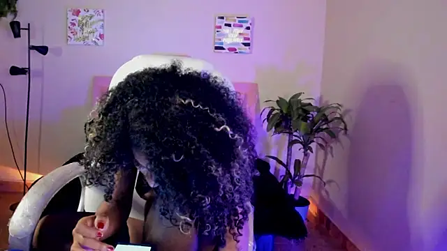 Snapshot of keyla_roberts777 chatting on 03.06.25 keyla roberts777 online show from 03.06.25