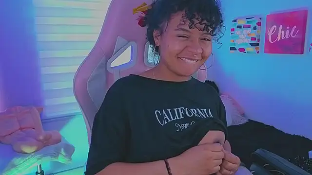 keyla roberts777 online show from 09.26.25