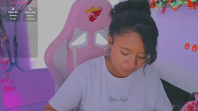 keyla roberts777 online show from 10.15.25