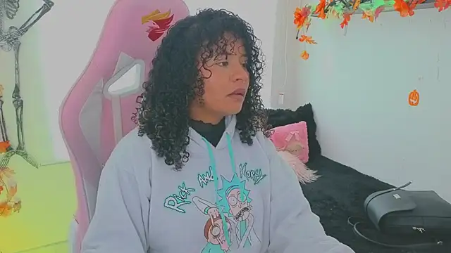 keyla roberts777 online show from 10.22.25