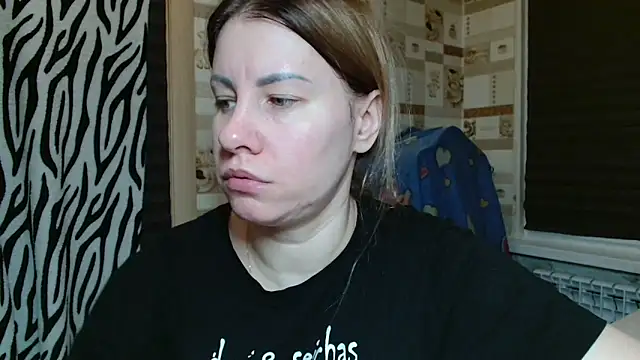 TherestlessKitty online show from 04.12.26