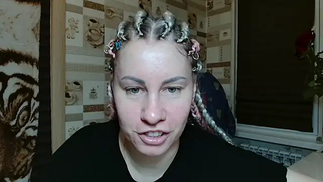 TherestlessKitty online show from 04.24.26