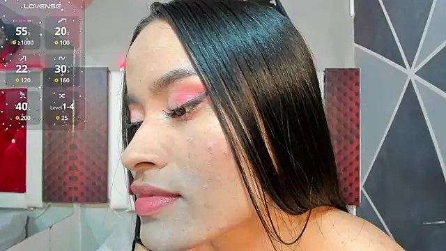 Karoll014 online show from 02.13.25