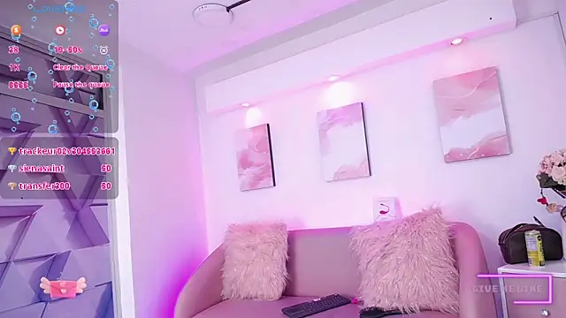 Snapshot of Tayzon_Foxxx chatting on 01.12.25 Tayzon Foxxx online show from 01.12.25