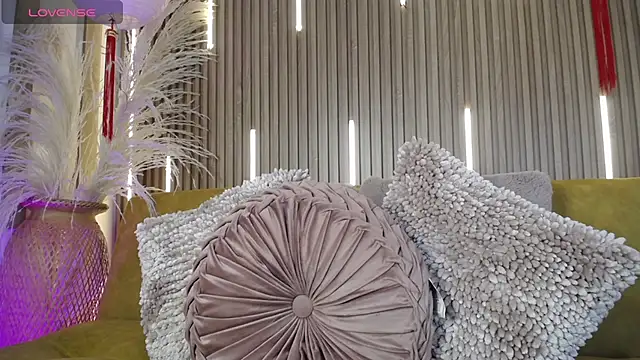 Tayzon Foxxx online show from 03.18.26