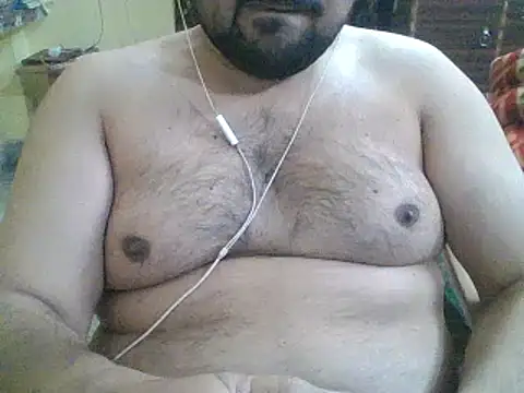 Snapshot of ARYANAVAILABLE chatting on 02.03.25 ARYANAVAILABLE online show from 02.03.25