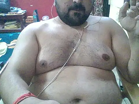 Snapshot of ARYANAVAILABLE chatting on 09.14.25 ARYANAVAILABLE online show from 09.14.25