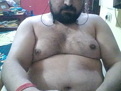 ARYANAVAILABLE online show from 12.22.25