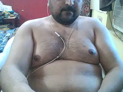 ARYANAVAILABLE online show from 03.13.26