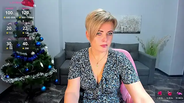 Julia Wilsone online show from 12.21.25