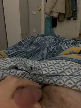 Erenn34 online show from 12.04.25