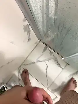 Erenn34 online show from 12.20.25