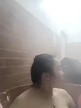 Snapshot of Sweetlove_77 chatting on 12.24.24 Sweetlove 77 online show from 12.24.24