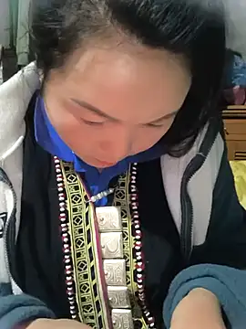 Snapshot of Sweetlove_77 chatting on 12.27.24 Sweetlove 77 online show from 12.27.24