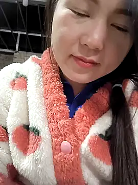 Snapshot of Sweetlove_77 chatting on 01.11.25 Sweetlove 77 online show from 01.11.25