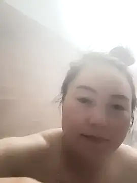 Snapshot of Sweetlove_77 chatting on 01.11.25 Sweetlove 77 online show from 01.11.25