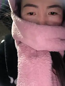 Snapshot of Sweetlove_77 chatting on 01.12.25 Sweetlove 77 online show from 01.12.25