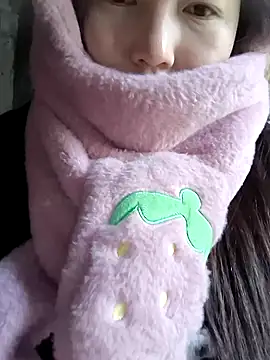 Snapshot of Sweetlove_77 chatting on 01.13.25 Sweetlove 77 online show from 01.13.25