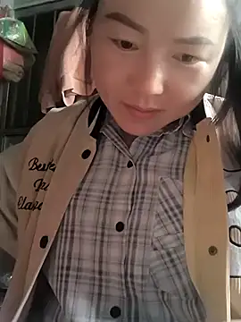 Snapshot of Sweetlove_77 chatting on 02.17.25 Sweetlove 77 online show from 02.17.25