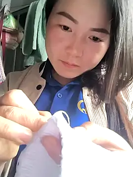 Snapshot of Sweetlove_77 chatting on 02.20.25 Sweetlove 77 online show from 02.20.25