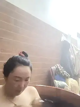 Snapshot of Sweetlove_77 chatting on 02.22.25 Sweetlove 77 online show from 02.22.25