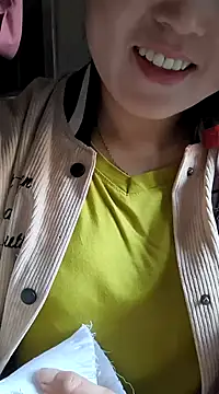 Snapshot of Sweetlove_77 chatting on 02.27.25 Sweetlove 77 online show from 02.27.25