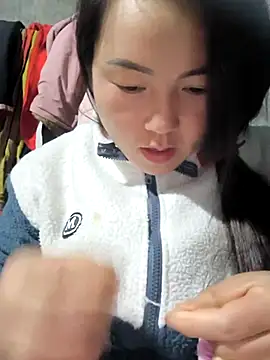 Snapshot of Sweetlove_77 chatting on 03.04.25 Sweetlove 77 online show from 03.04.25