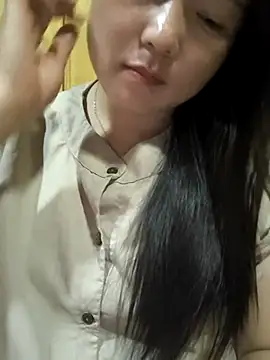 Snapshot of Sweetlove_77 chatting on 09.28.25 Sweetlove 77 online show from 09.28.25