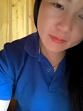 Snapshot of Sweetlove_77 chatting on 10.07.25 Sweetlove 77 online show from 10.07.25