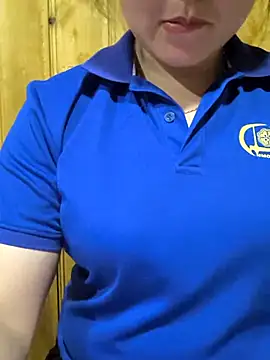 Snapshot of Sweetlove_77 chatting on 10.07.25 Sweetlove 77 online show from 10.07.25