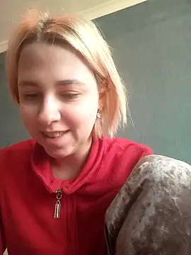 Gussie Bridie online show from 02.12.25