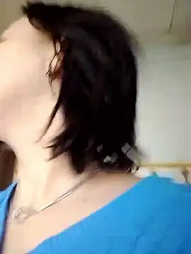 Snapshot of Gussie_Bridie chatting on 10.02.25 Gussie Bridie online show from 10.02.25