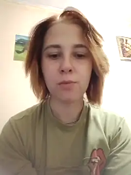 Snapshot of Gussie_Bridie chatting on 11.01.25 Gussie Bridie online show from 11.01.25