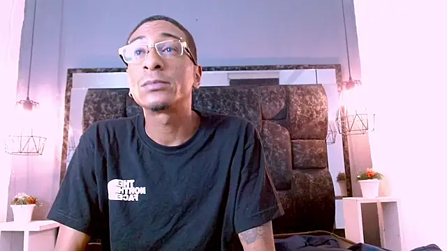 Jose Smoke online show from 02.11.25