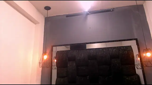 Snapshot of Jose_Smoke chatting on 09.19.25 Jose Smoke online show from 09.19.25