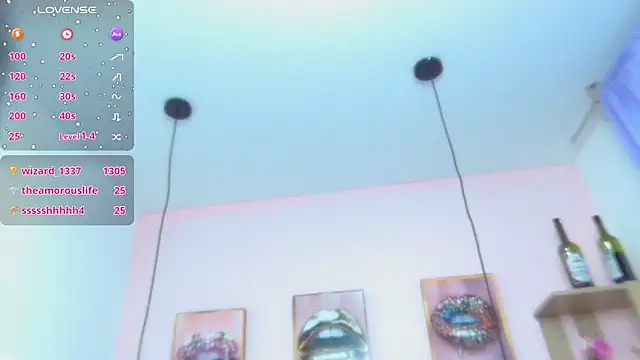 Vaioletcooper online show from 02.13.25