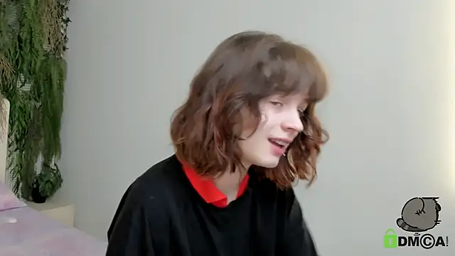 Alina Mills online show from 10.16.25