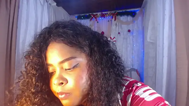 Snapshot of Ana_off_alana chatting on 12.04.24 Ana off alana online show from 12.04.24