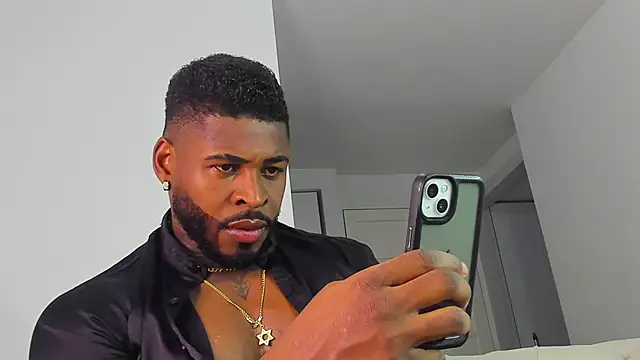 Makonneen online show from 11.07.25